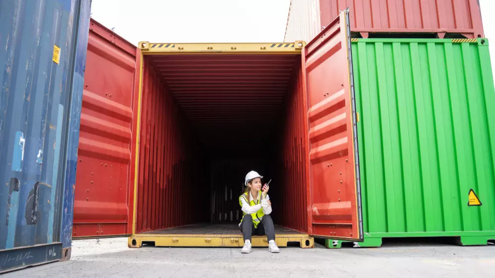 Projetos de Içamento de Containers: Estudos de Caso e Lições Aprendidas Projetos de Içamento de Containers: Estudos de Caso e Lições Aprendidas